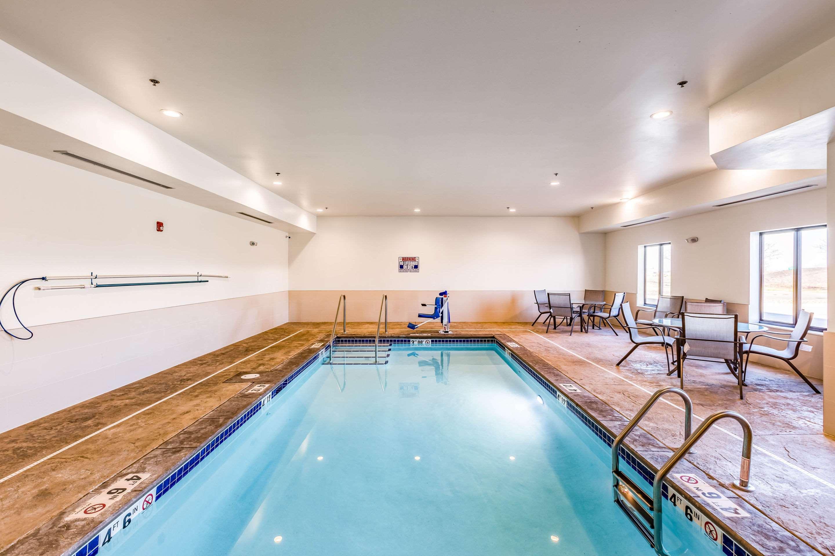 Comfort Inn Altoona-Des Moines Kültér fotó